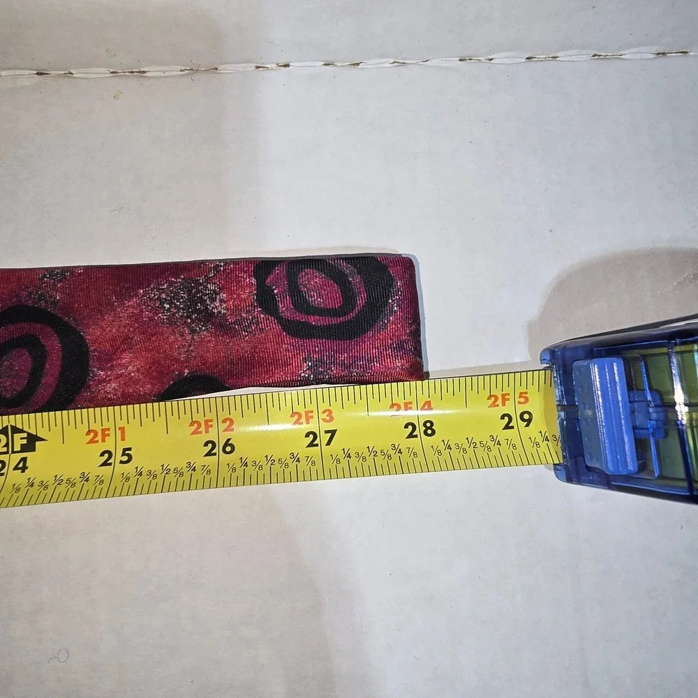 VINTAGE Perry‎ Ellis Portfolio Imported Silk Men's Tie Reddish Pink Abstract
